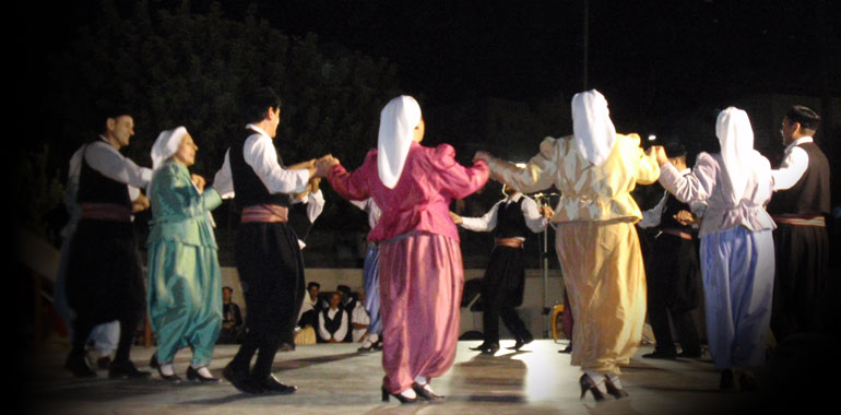 Παραδοσιακοι Χοροι